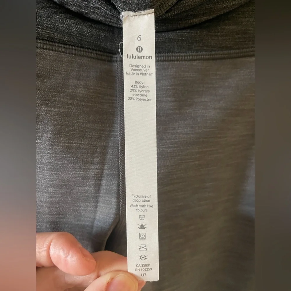 Lululemon leggings • women’s 6